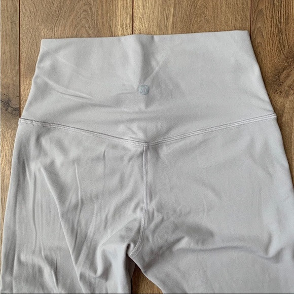 Lululemon align leggings. NWOT - Picture 7 of 9